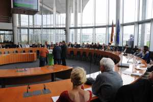 Nach den Redebeiträgen fanden in den Ausschussräumen des Bundestags mehrere Workshops in kleiner Runde statt.