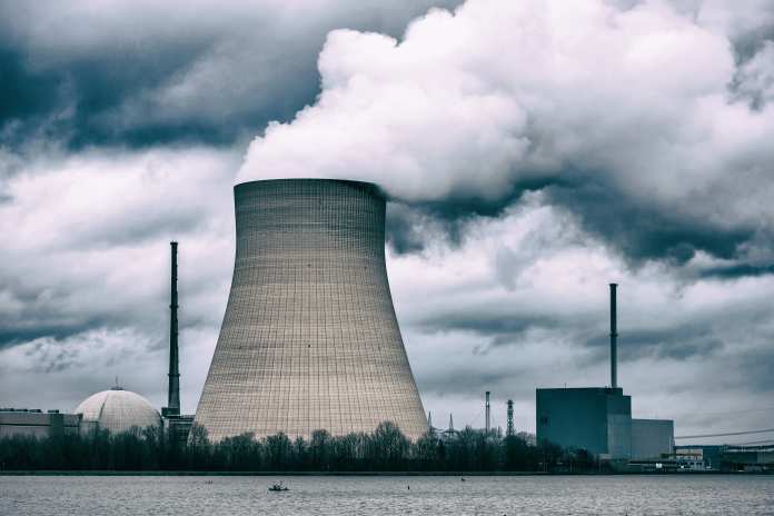 Atomkraftwerk im Betrieb