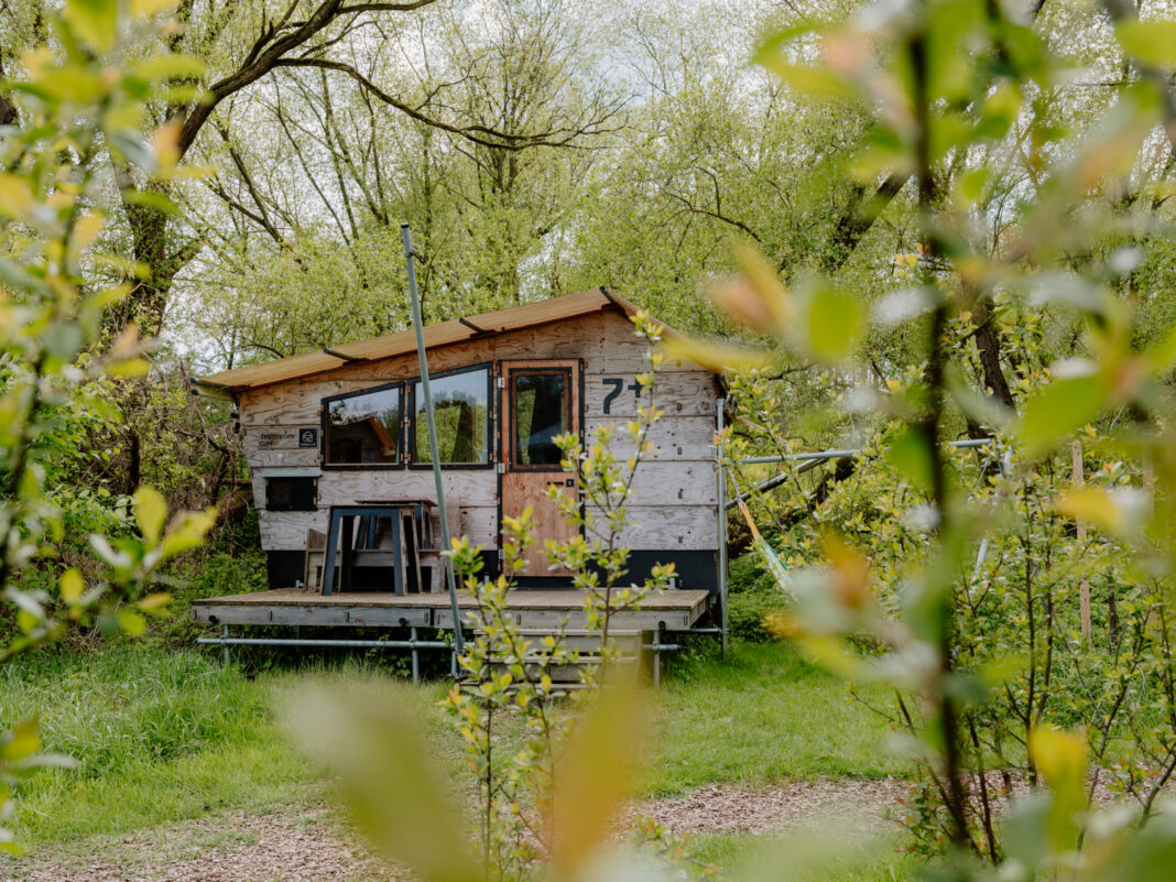 Ein Tiny House im destinature Dorf