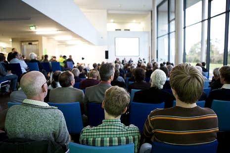 Publikum auf dem Energiekongress 2012 in Köln