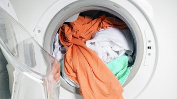 Wäsche im Wäschetrockner